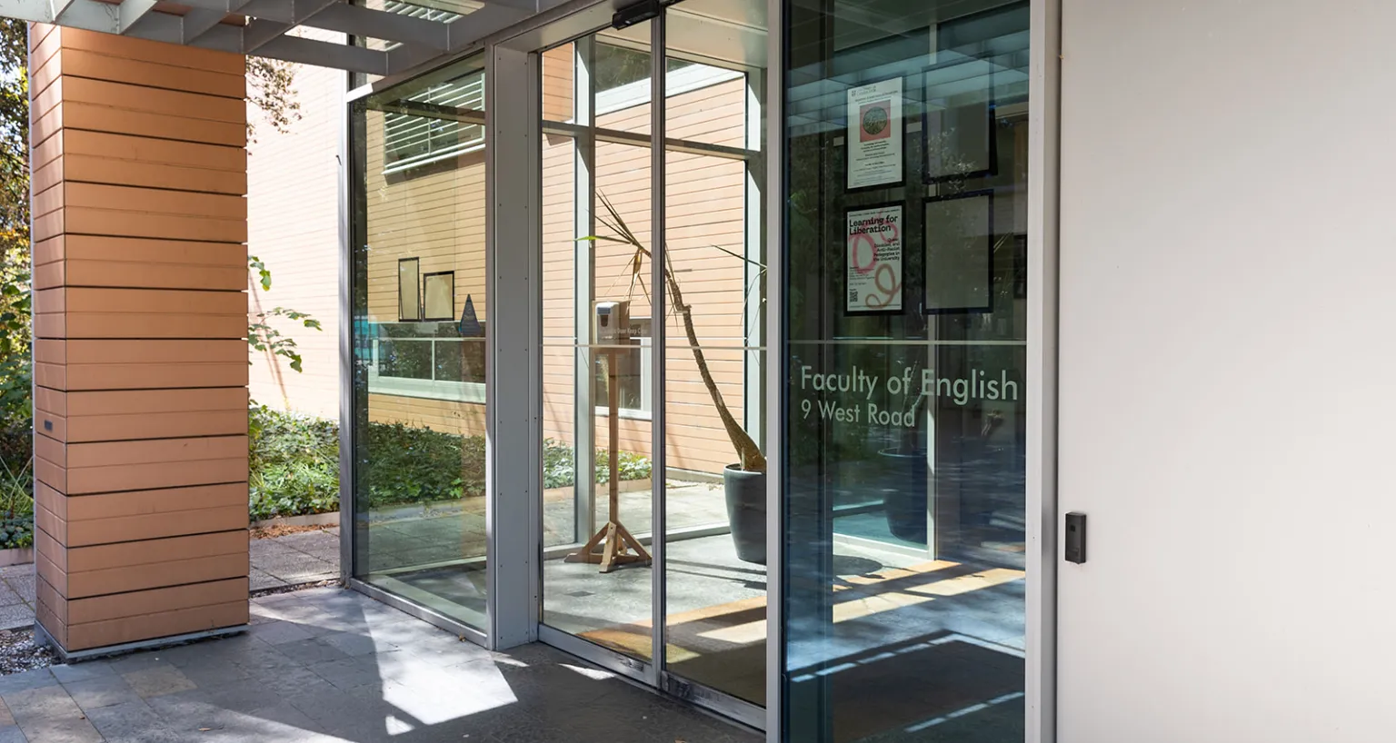 glass entrance to the Faculty building