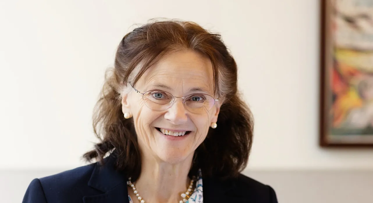 Profile of  Jan-Melissa Schramm