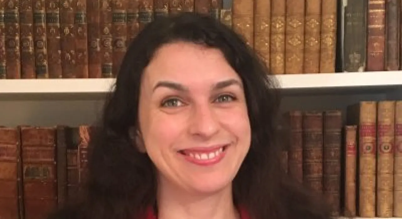 Portrait of Deirdre Serjeanston